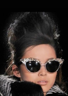 Cat-eye-Dsquared2-374x525